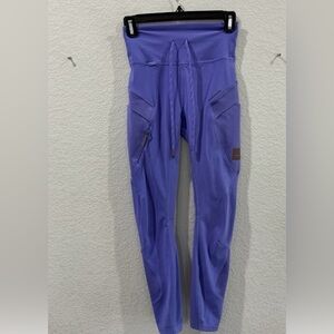 Lululemon Cargo Super-High-Rise Hiking Tight Women’s 4 25" Charged Indigo